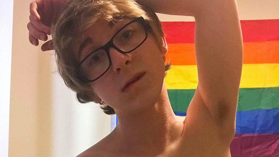 Twunk Can Slurp His Own Rod - Kieren Andrews