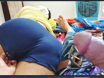 My Stepbrother's Large Fuck-stick Squashes My Taut Donk in Very first Time Homemade Vid