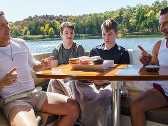 Jax Thirio & Dalton Riley take turns getting their step son-in-law's lad step sonnie's cock-squeezing puckers no condom on a boat - Family