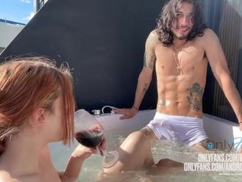 Mtwunk's molten jacuzzi session with a torrid crimson head honey