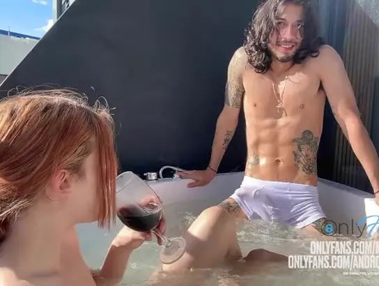 Mtwunk's molten jacuzzi session with a torrid crimson head honey