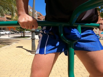 Whitecockfetish's risky public getting off with fat cum-shot in 2 minutes