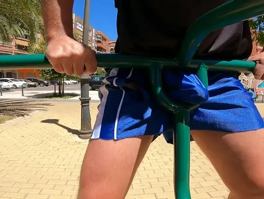 Whitecockfetish's risky public getting off with fat cum-shot in 2 minutes