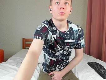 Watch Evgeny Twink's amateur ass get pounded with Dude's big fuck-stick on webcam