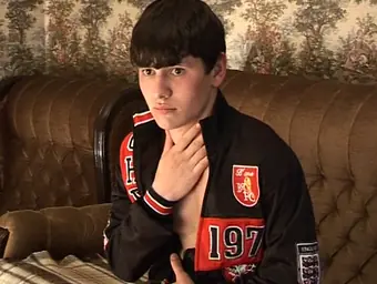 Teen homosexual washes trouser snake before draining